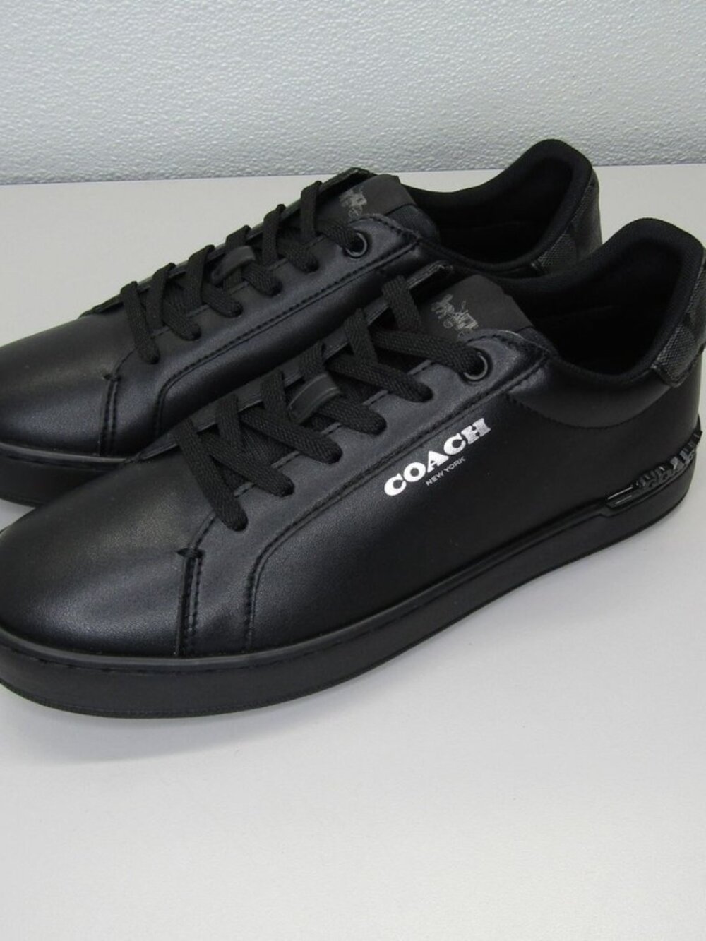 Coach Mens Clip Low Top Sneaker Signature Canvas Comfort Cushion Size 7.5